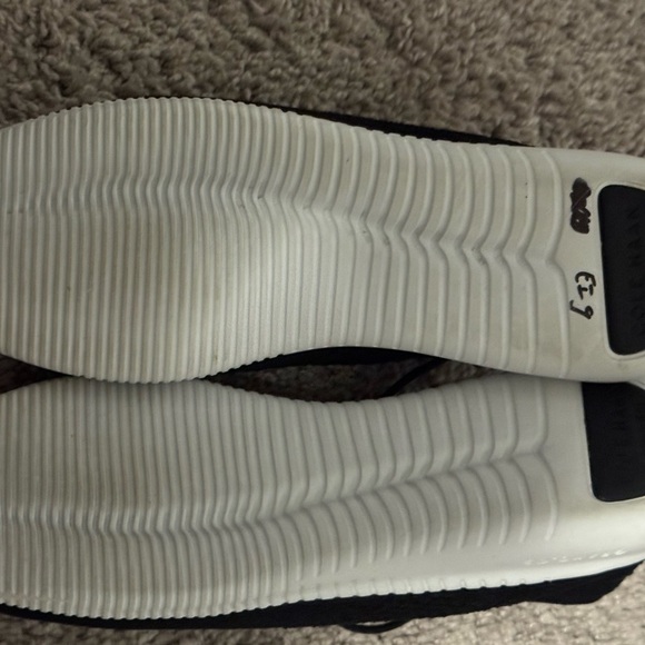 Cole Haan Black Sneakers Minimalist Design - Picture 2 of 4